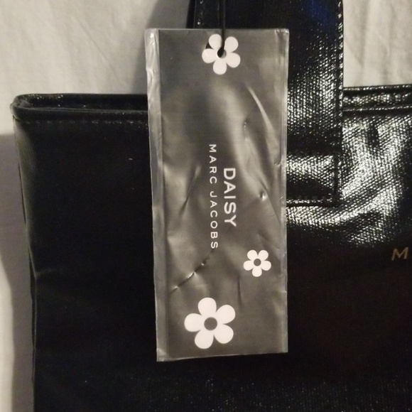 NWT MARC JACOBS TOTE - Picture 3 of 4